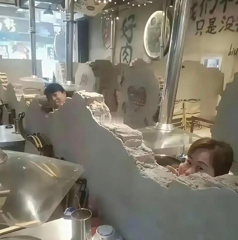 老板斥巨资打造的，你们管这叫什么风格？ 