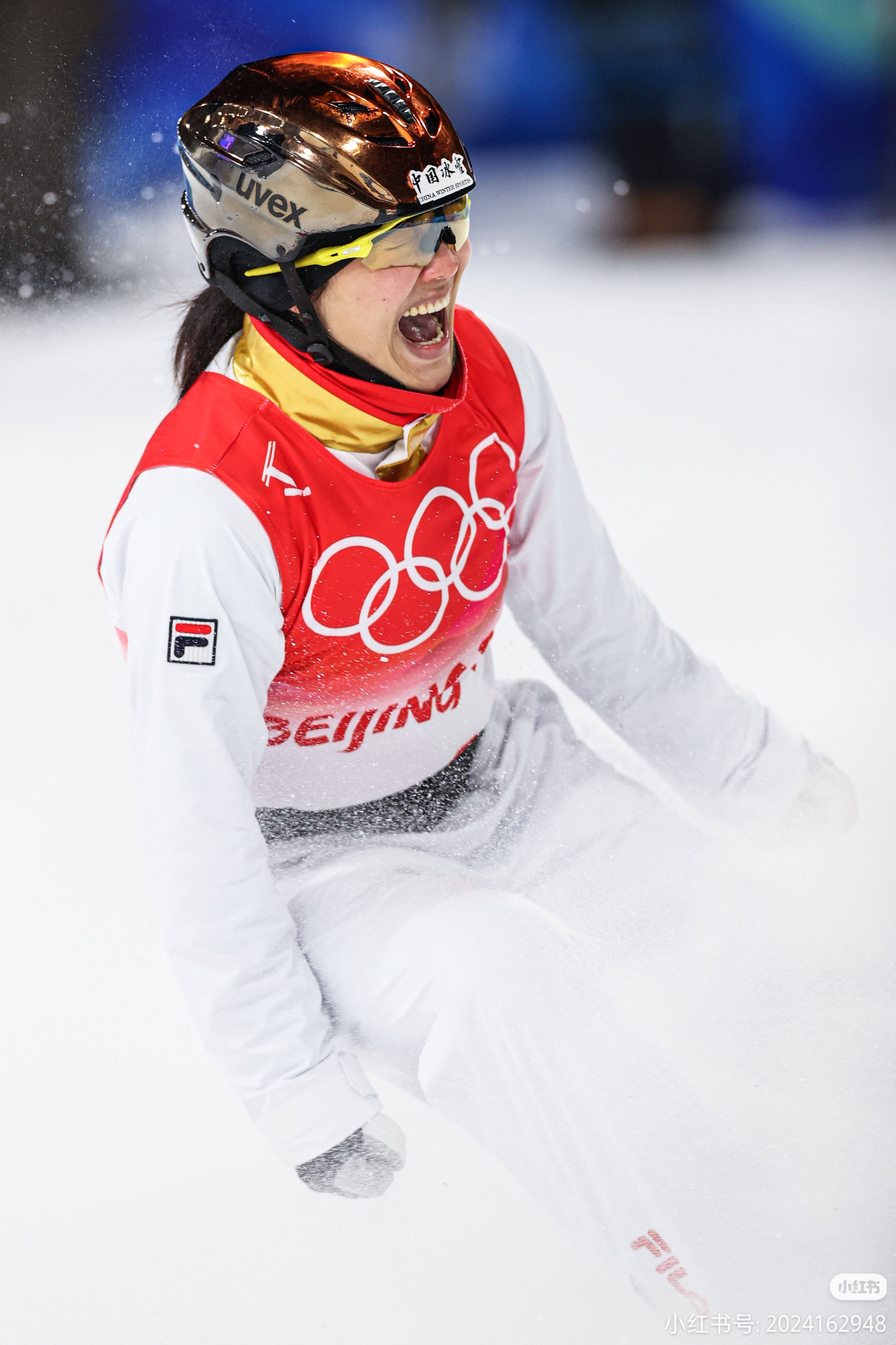 偶遇冠军也太惊喜了！赛场上为国争光，私下特别接地气，温柔又有力量，这种坚持拼搏的