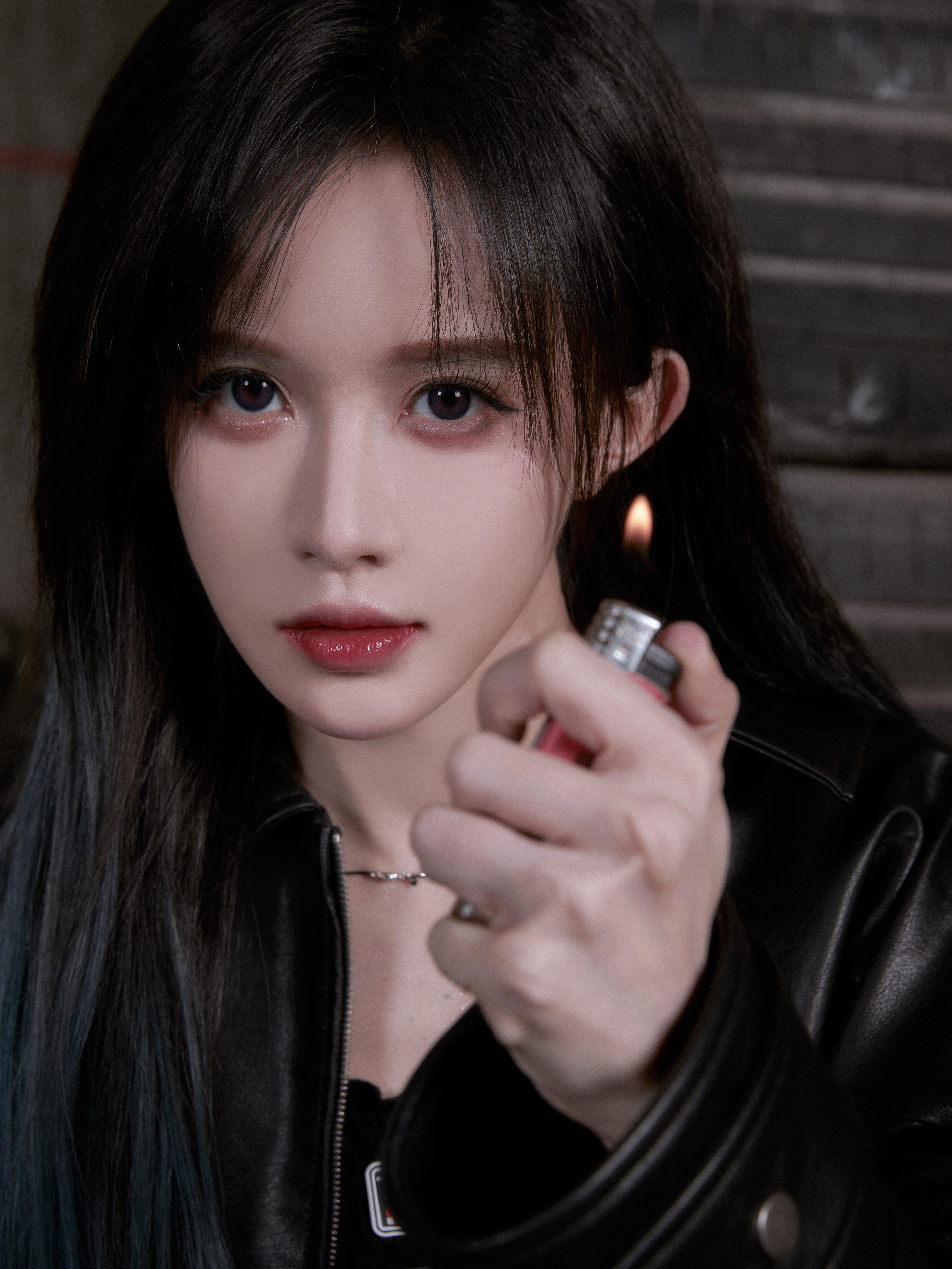 段艺璇都快扭成麻花了 段艺璇扭麻花这段我已经循环了，越看越上头。不夸张不油腻，就