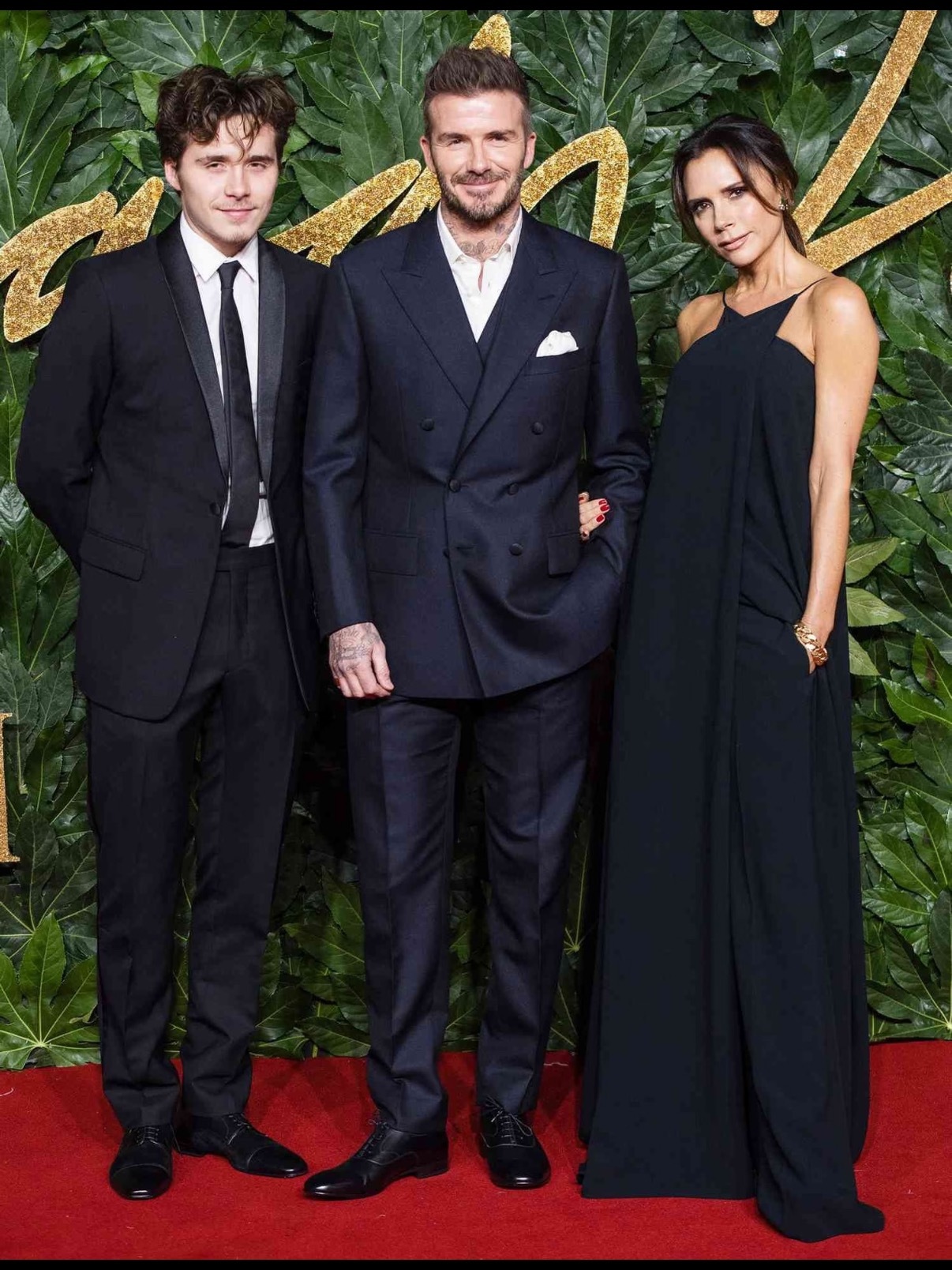 贝克汉姆遭大儿子控诉 揭贝克汉姆家控制真相，婚纱风波+抢舞事件，直言不想和解！ 