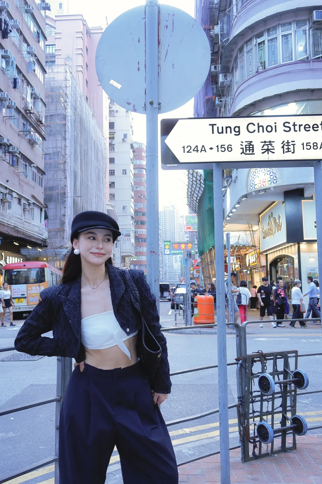在香港会惩罚每一个不爱走路的人