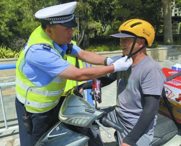 交警：容易忽略的“3个”骑行规定，个个都会处罚，不要忽略
 
我每天骑电动车出门