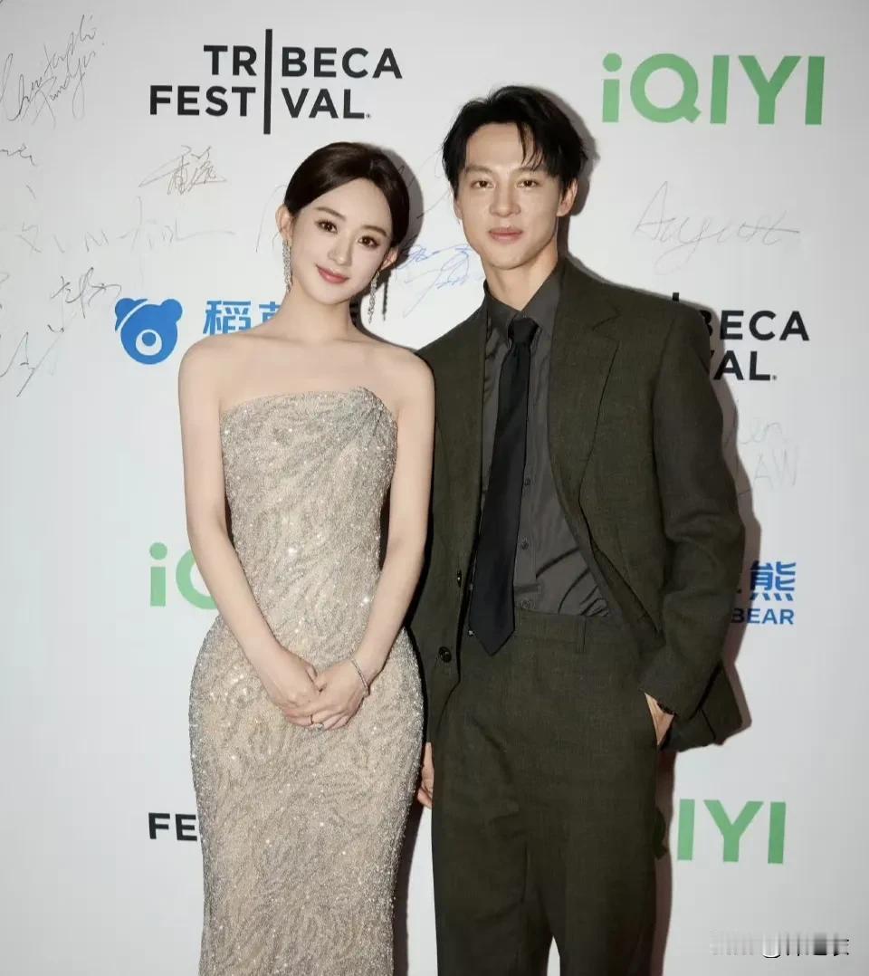 感觉赵丽颖真的很努力，一心只想演自己心仪的题材和角色。

毕竟一个演员用作品回馈