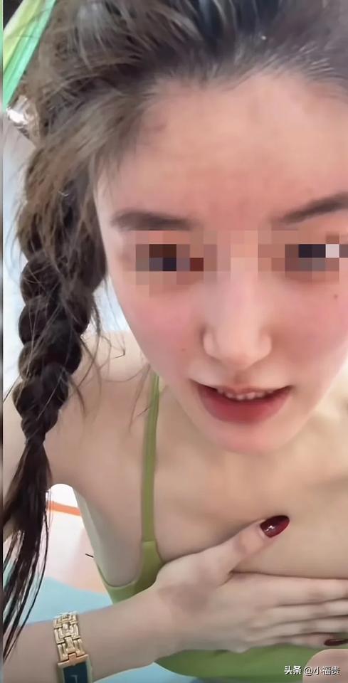 作为一个富二代小姐，找个非洲老公怎么了！
这个姑娘是蒙D地区的一个富二代，上学期