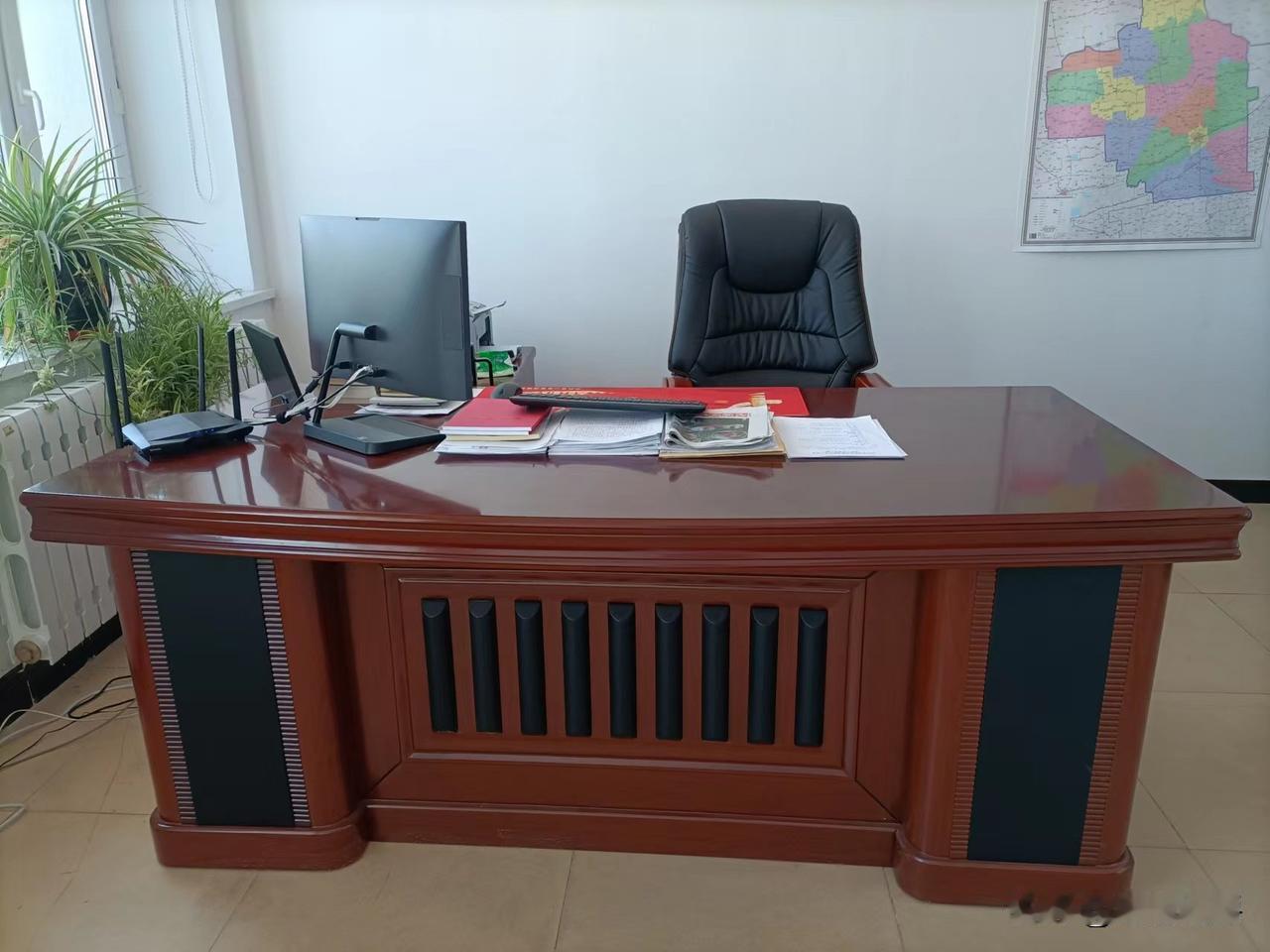 打工多年后你回头看，会明白很多。

大公司适合永远打工，大公司制度完善，流程细化