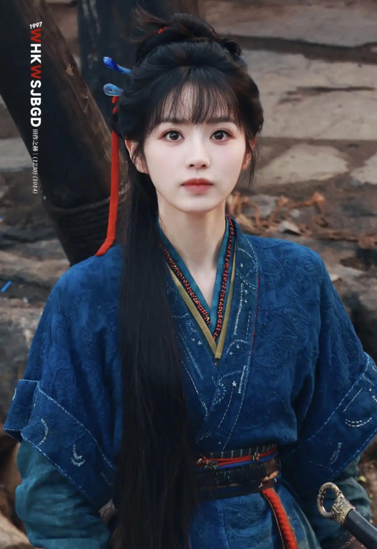 刷到闺蜜在韩国发来的消息时，我正窝在沙发上重刷《逐玉》。她拍的Netflix截图