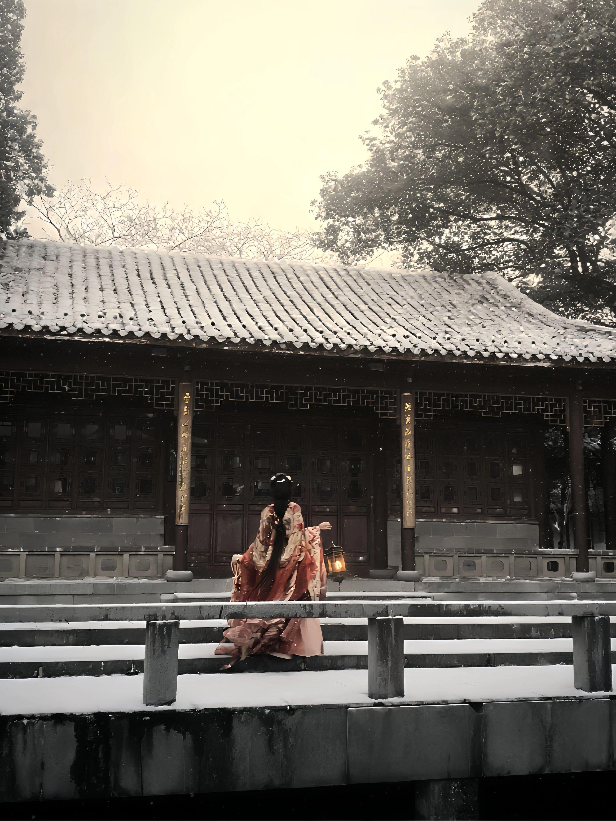 “望着竹台上那幅画，辗转风干，是你的泪啊”