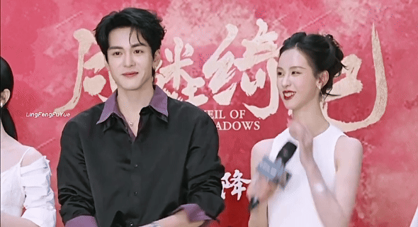 谁不想要陈都灵这样的上班搭子陈都灵底色顶顶好的人骗你的，其实我根本没从陈都灵任何