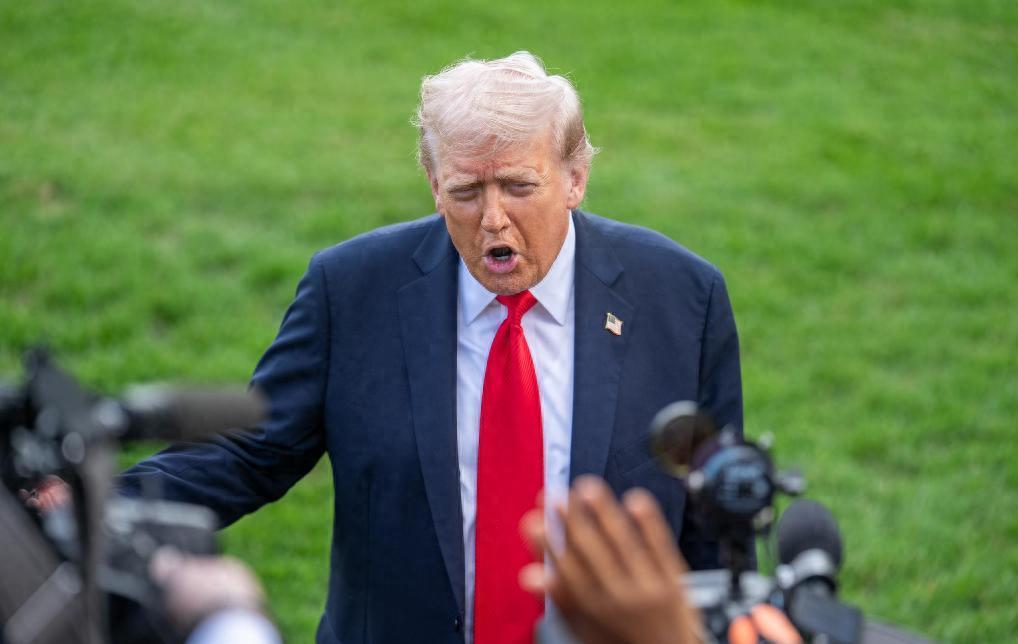 4月26号，伊朗革命卫队发了个简短通报，说在赞詹省找到3枚没炸的GBU-57，还