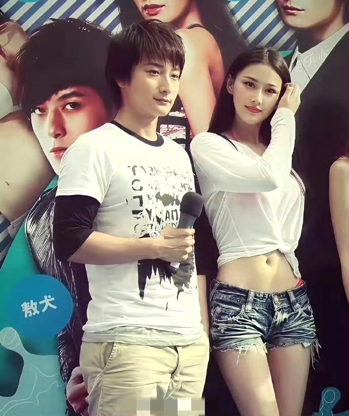 14年前的同框旧照！张馨予24岁身材封神，方力申满脸青涩
 
这张翻出的14年前