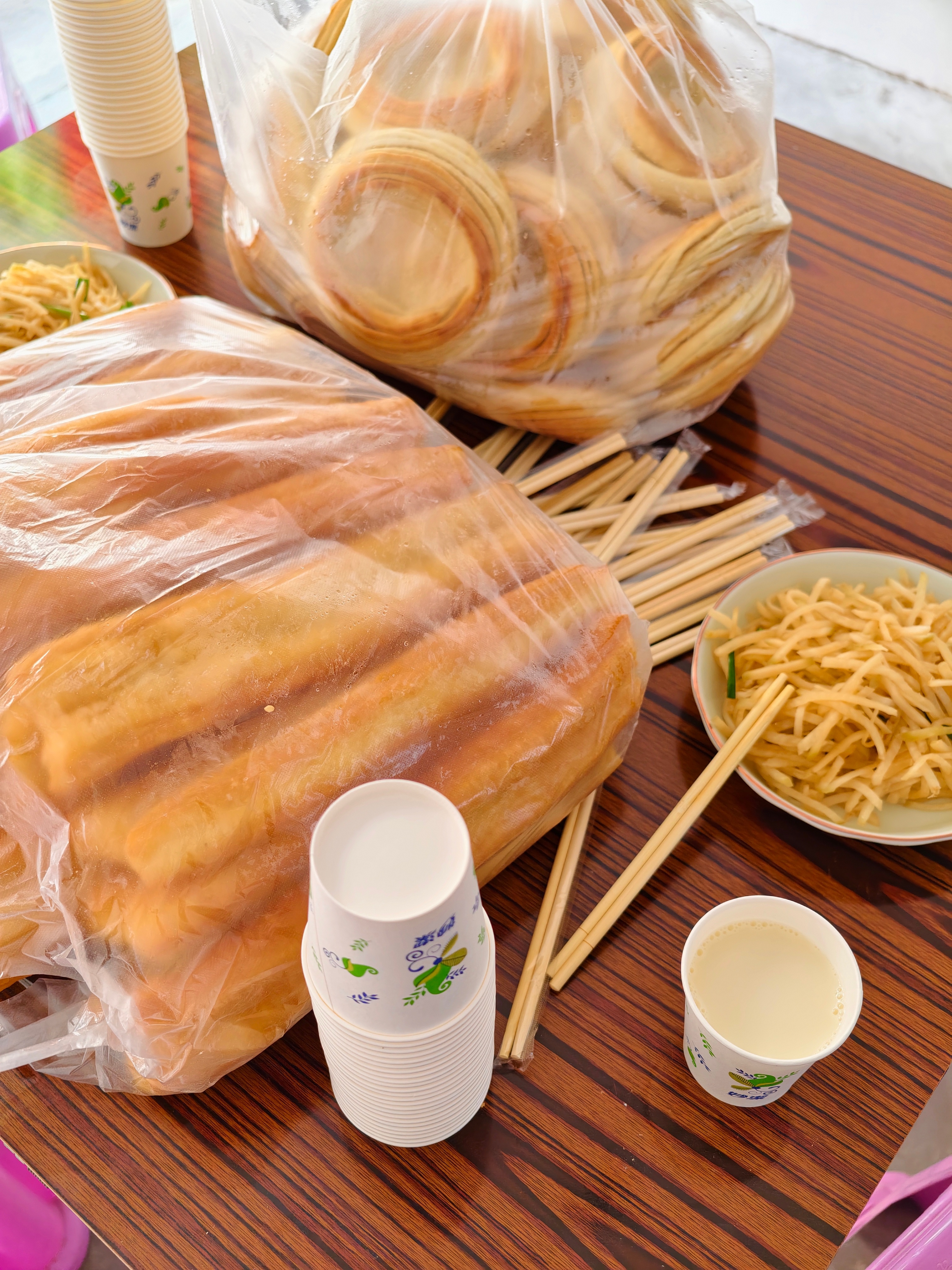 油条管饱 ​​​