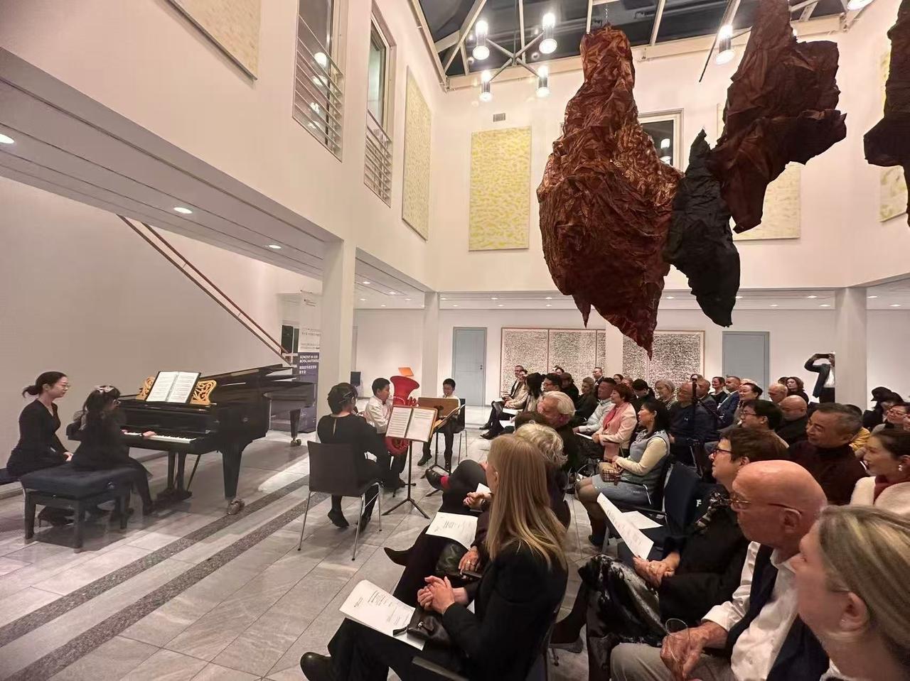 “音乐的奥秘很伟大”托马斯·曼如是说，今年正是他150岁诞辰。我们再次共同探索了