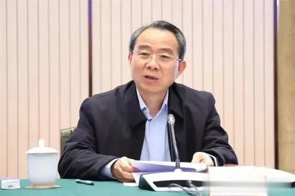 重磅消息，上海市人大主任董云虎被查！