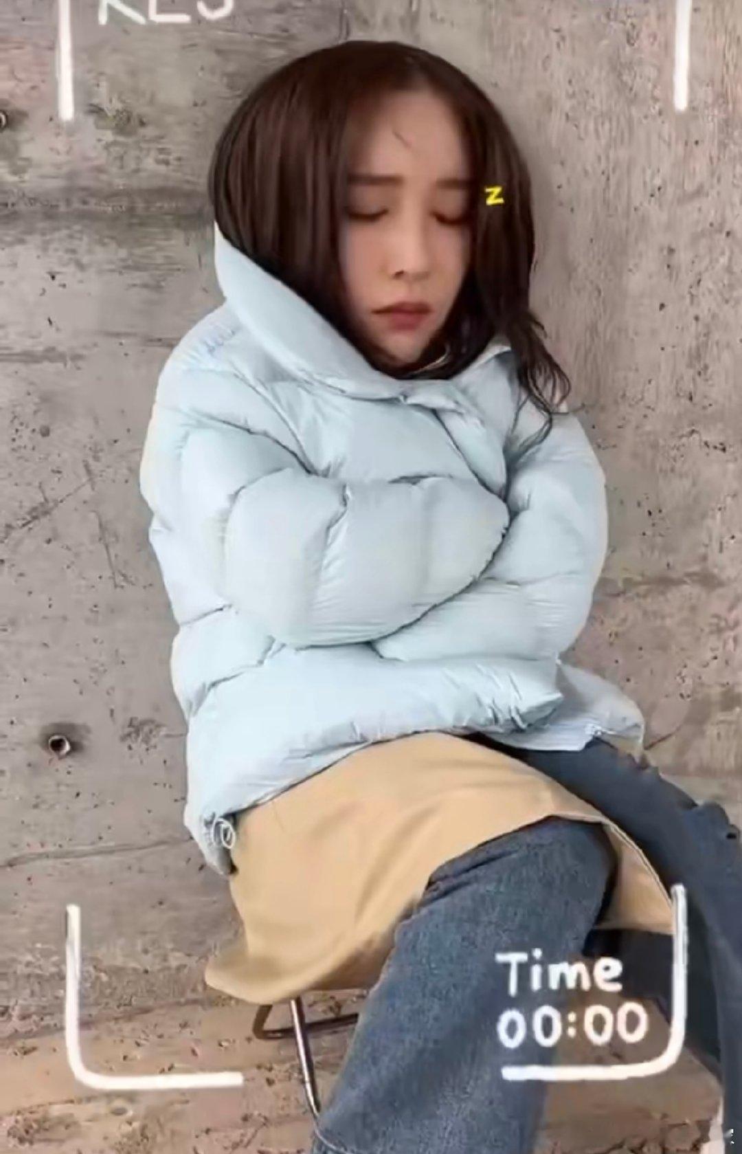 阚清子 恐高人士挑战成功 恐高从不是退缩的理由！面对六层高吊尾楼，她即便全程尖叫