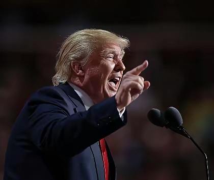 美国大使馆发通告：不准中国在南海用水炮。 