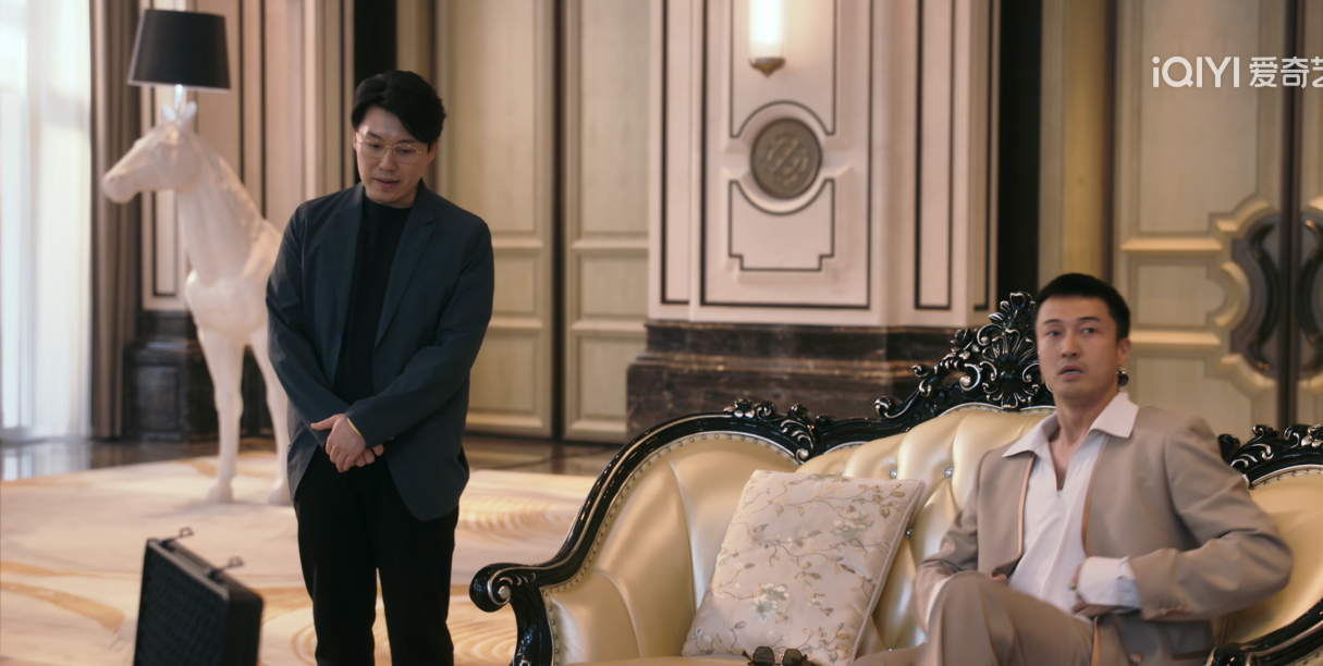 感觉这个福建人后面会背叛周荣啊 
