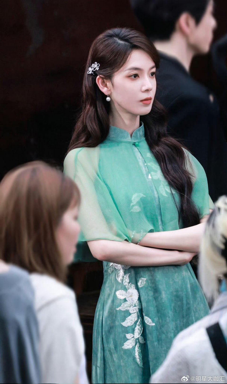 陈瑶霍仙姑造型九门独一份的女当家登场！一身民国造型气场全开，从当年无心法师的惊鸿