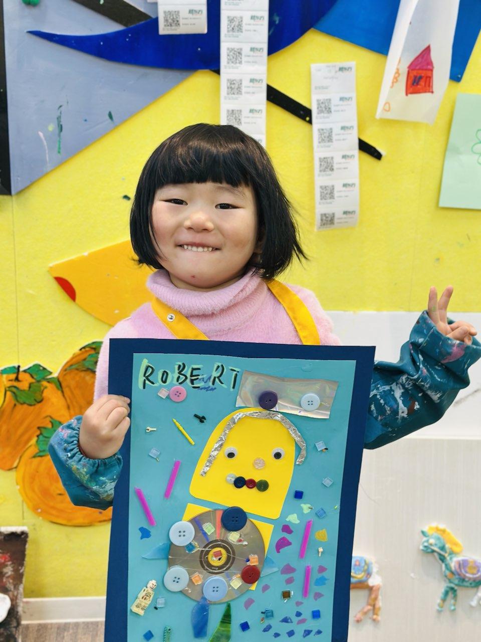 约克雷斯这速度，真让人着急，就跟蜗牛赛跑似的。在场上，节奏那叫一个拖沓，别人都跑