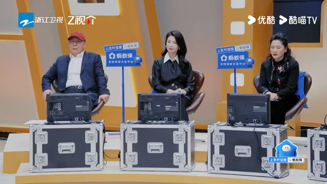 郝蕾说冷暴力妻子的男人该滚出家无限超越班 熊黛林把那种日复一日的委屈演出来了。郝