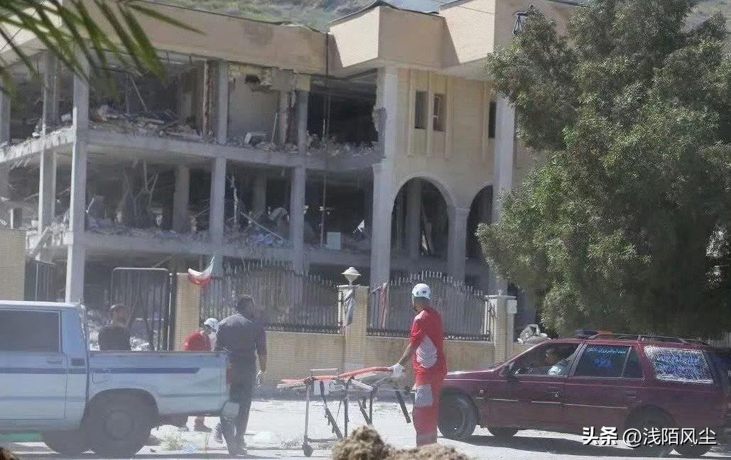 3月18日，伊朗法尔斯省拉雷斯坦县司法局遭以色列袭击，造成14人遇难。其中包括2