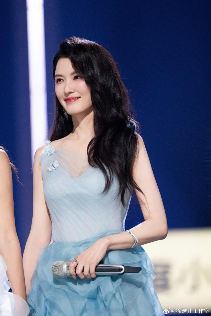 徐洁儿看到倒数第一的反应真的演我本人，又好笑又真实，太有活人感了！徐洁儿看到自己