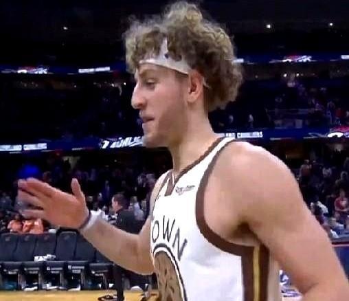 库里追梦都歇菜，勇士居然125-90血洗雄鹿？
一年级菜鸟的一句话，比35分大胜