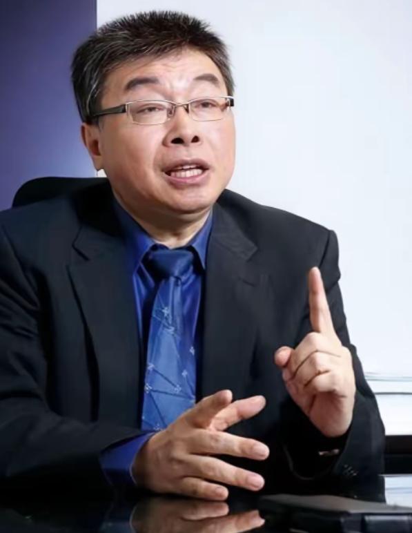 终于有人把国民党的真实心思说透了！邱毅一句话戳破窗户纸，别再抱有幻想了！

台湾