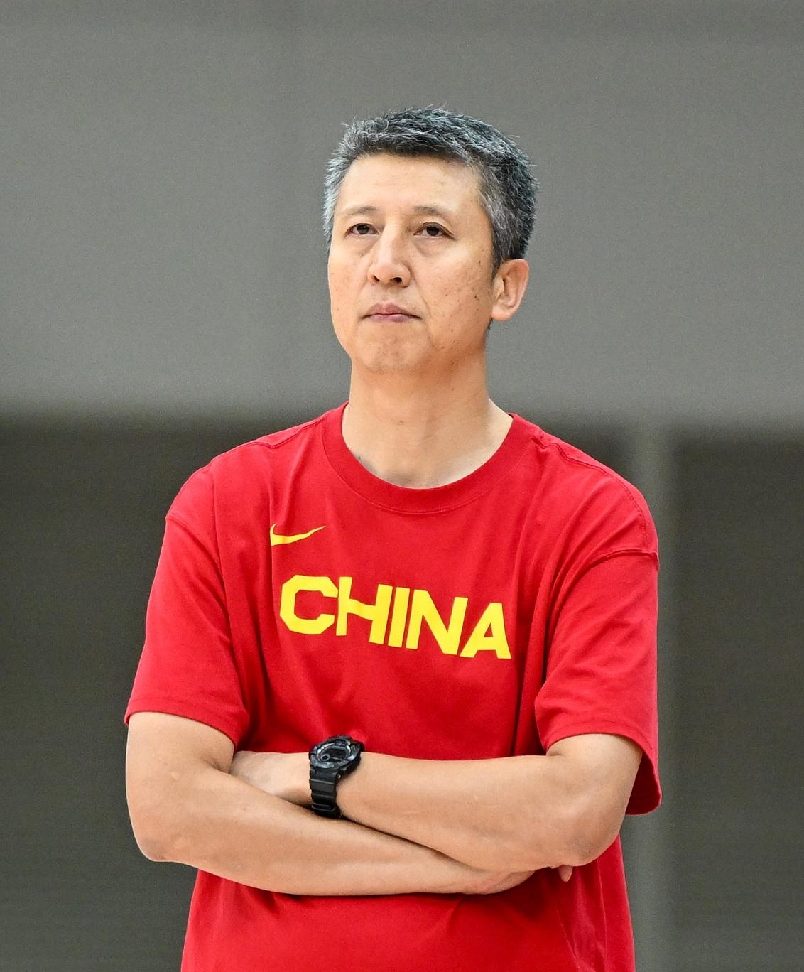 中国男篮主帅郭士强太不懂事了！虽然今天中国男篮92：74击败中国台北男篮，但是徐