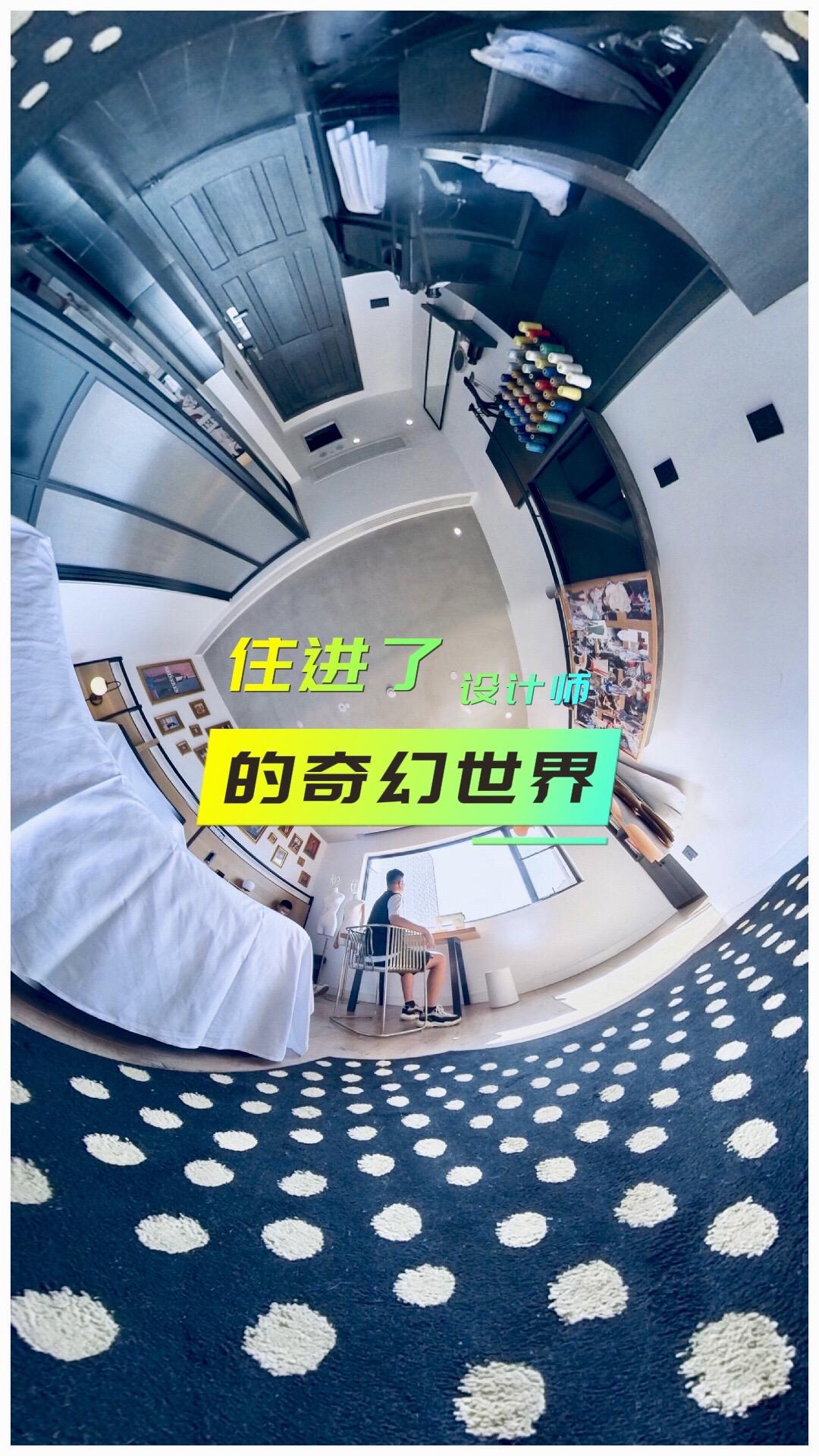 我在成都的闹市之中发现
一个有格调的设计师酒店
它就是成都瓦当瓦舍旅行酒店
房间