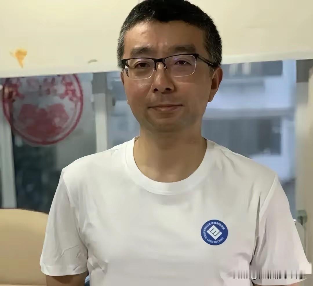 来看看南京大学一院长的辞职信！
什么是言简意赅，什么是简单明了，不拖泥带水。
