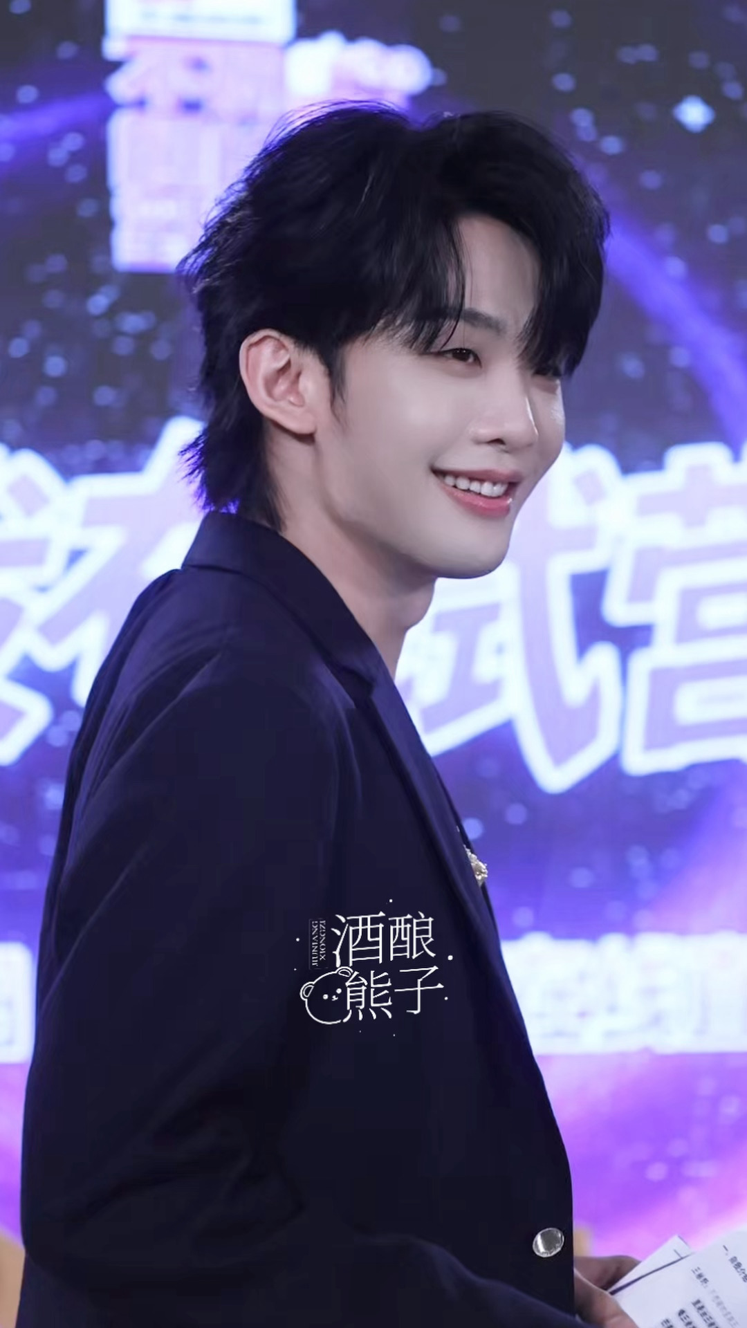 王赫野今天很帅诶！不想睡的星期五直播不想睡的星期五