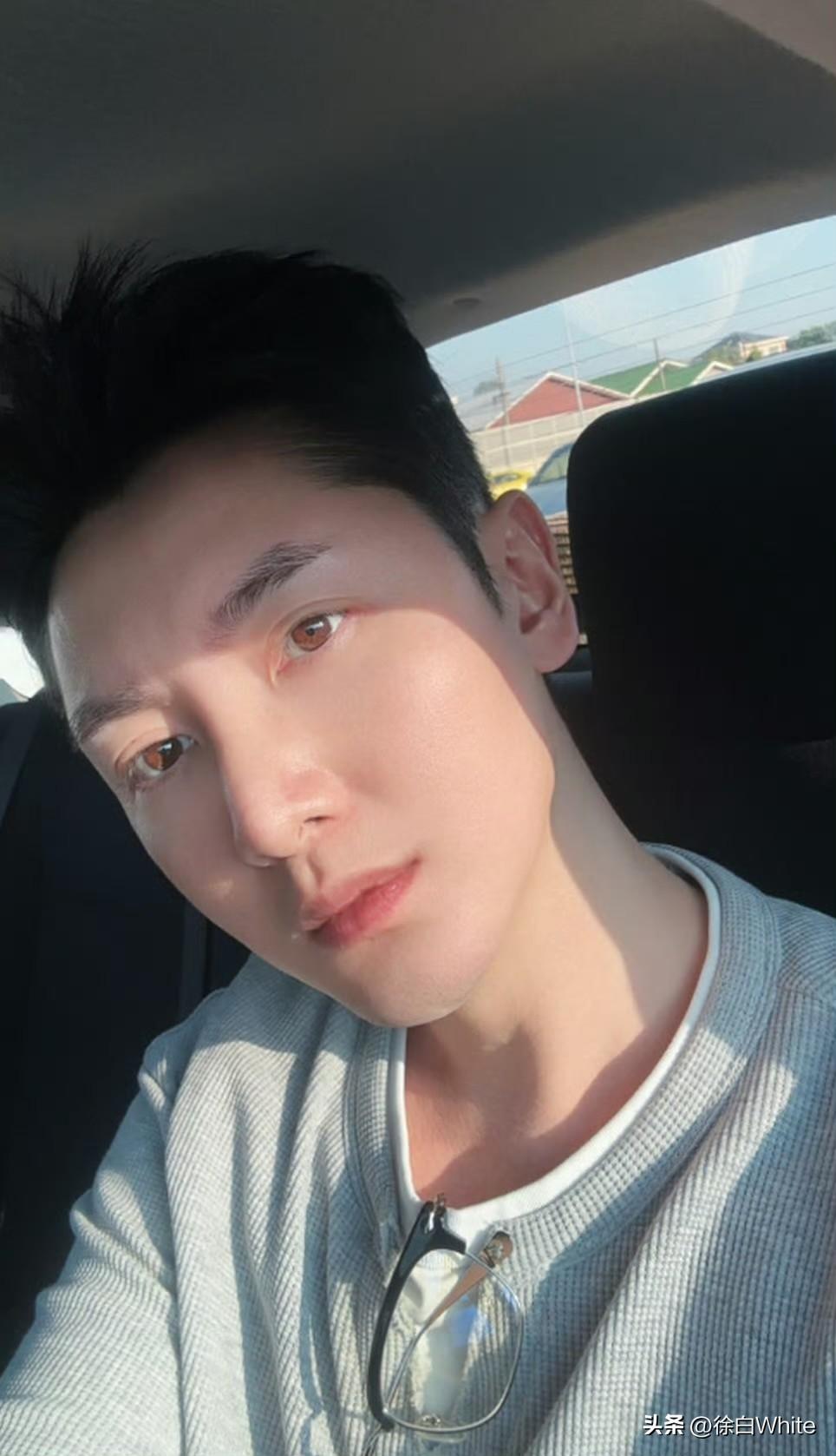 3月3日，张杰发文后，向鼎力挺段曦！
向鼎自述亲眼见证了2006年谢娜一见钟情张