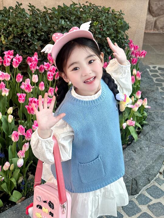 女孩子真的好可爱～