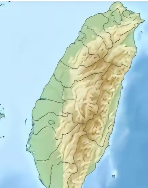 信号越来越清楚了，今年收复台湾的可能性很大。 
 
就在这两天，台军在中部大甲溪