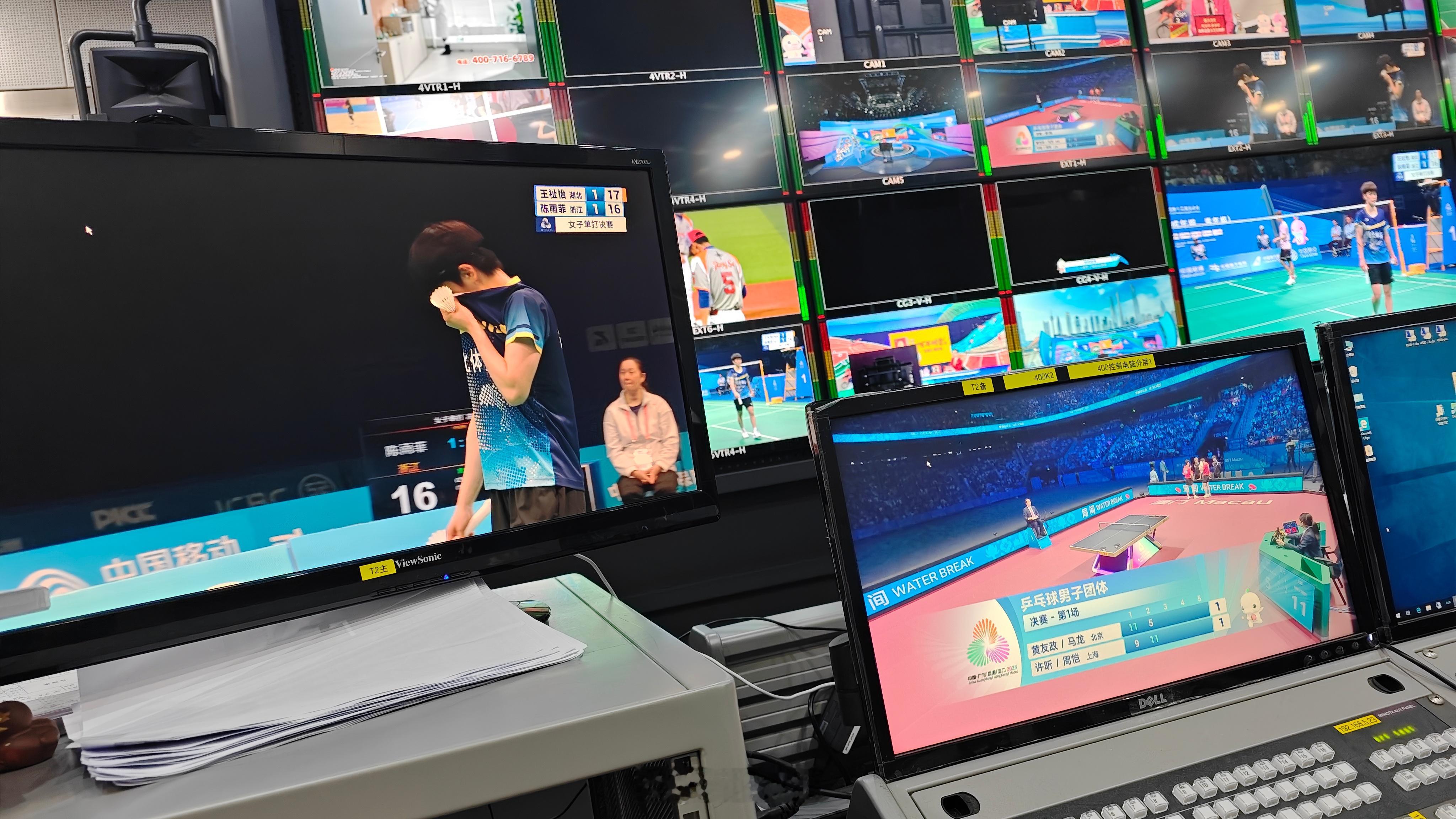 这两边都好牛逼啊