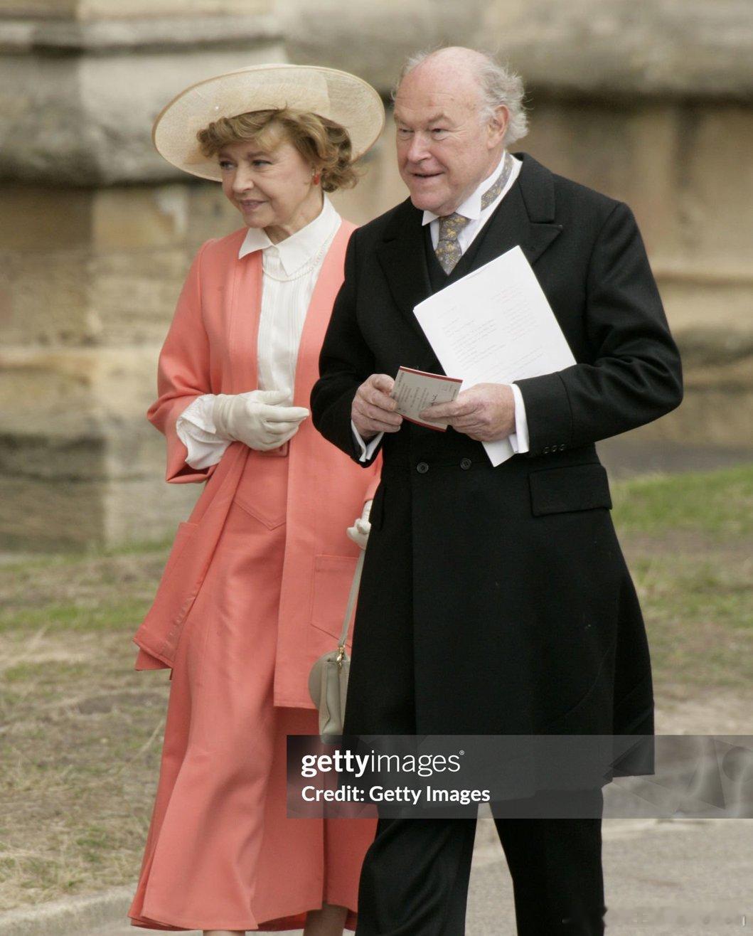 【news】女演员普鲁内拉·斯凯尔斯 （Prunella Scales）去世，享