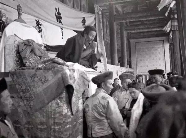 🔹1930 年代｜北平雍和宫，大型时轮金刚法会 驻锡北平时期，大师在雍和宫启建