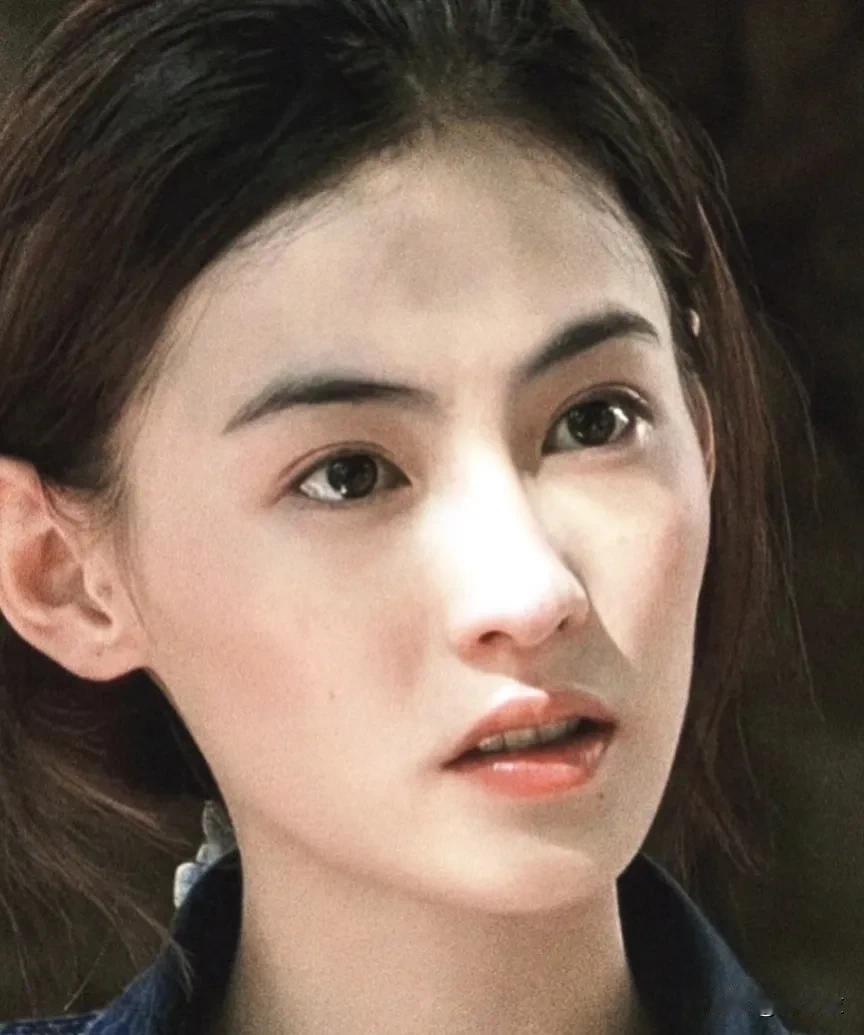 张柏芝是一个多么善良女人呢，记得有个网友在香港转机时间很紧张找不到地方，问机场工