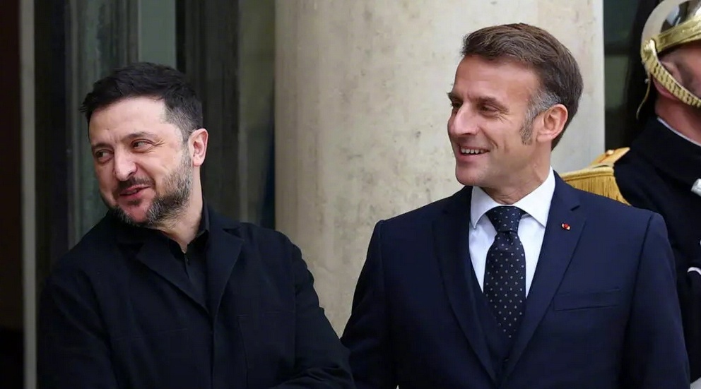 马克龙称俄乌和平计划乌欧都应上桌法国总统马克龙1日在总统府爱丽舍宫会晤到访的乌克