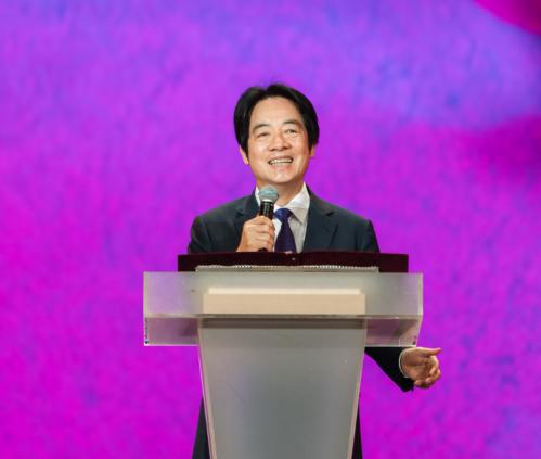 要和平，台湾喊话了
北京时间6月14日，赖清德在一场活动开幕式上讲话，重点是提到