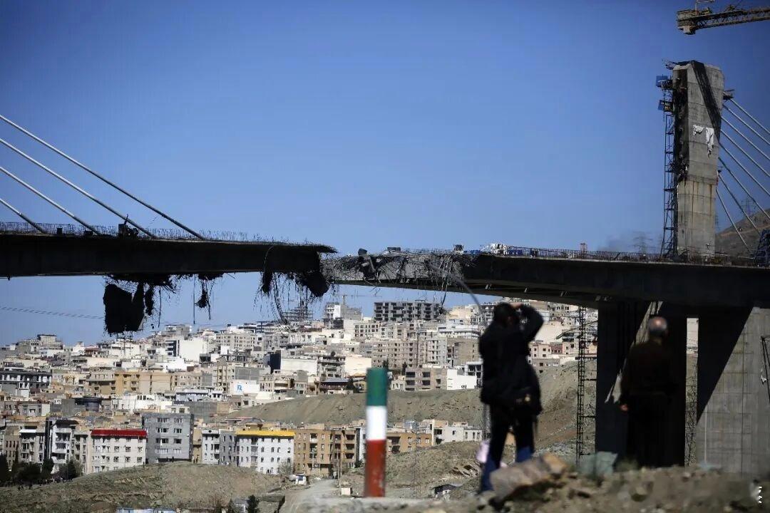 伊朗向全体人民祝贺胜利伊朗称除了投降敌人已无路可走伊朗这一次胜利了，虽然付出很大