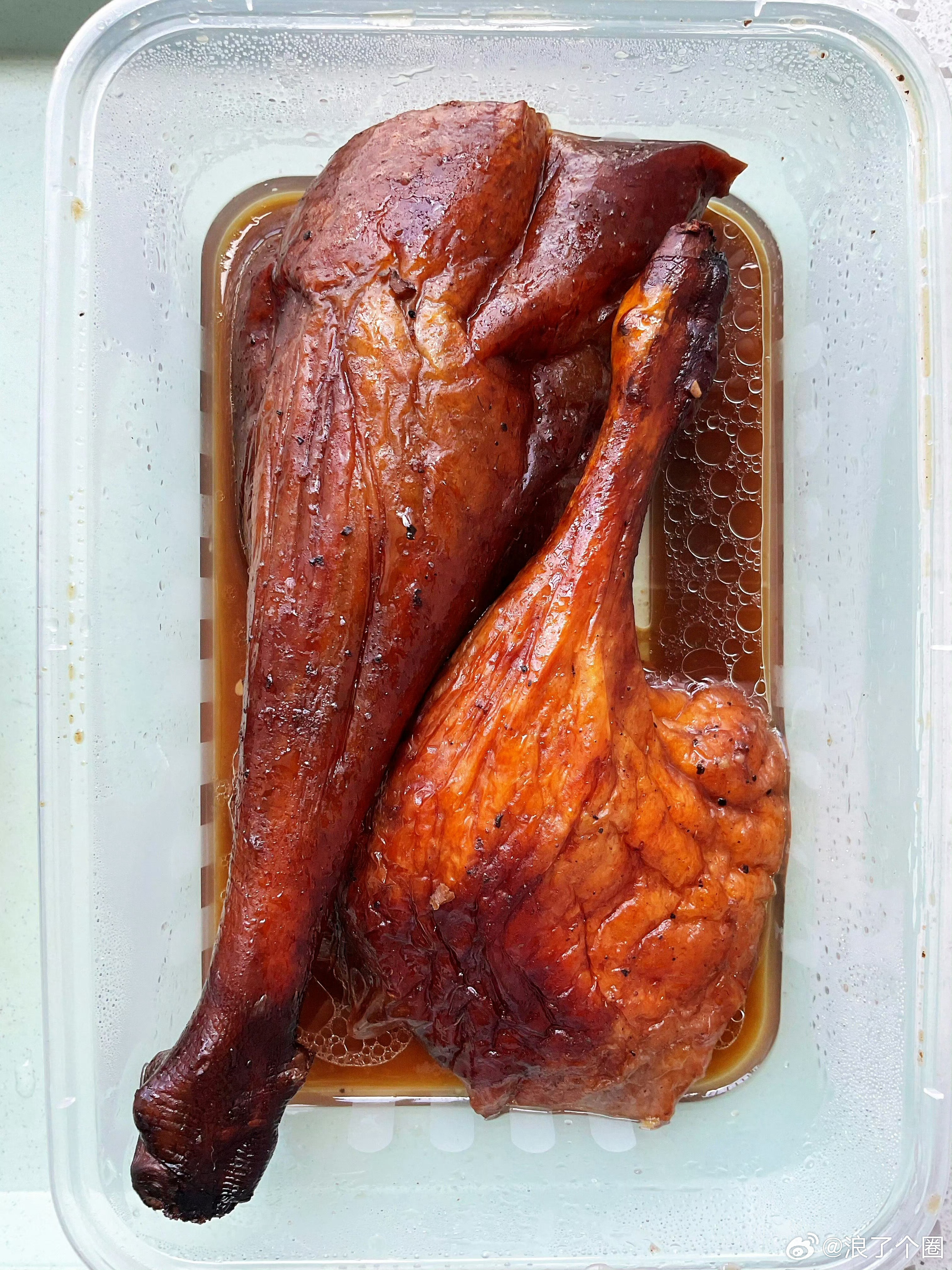 来人投票辨别一下哪个鸭腿哪个鹅腿。