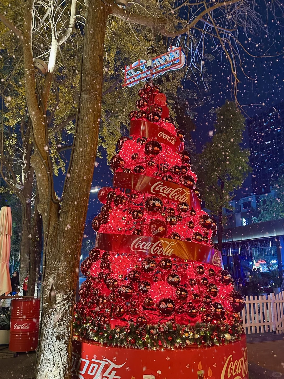 在成都！！5G过圣诞🎄氛围感已就位～