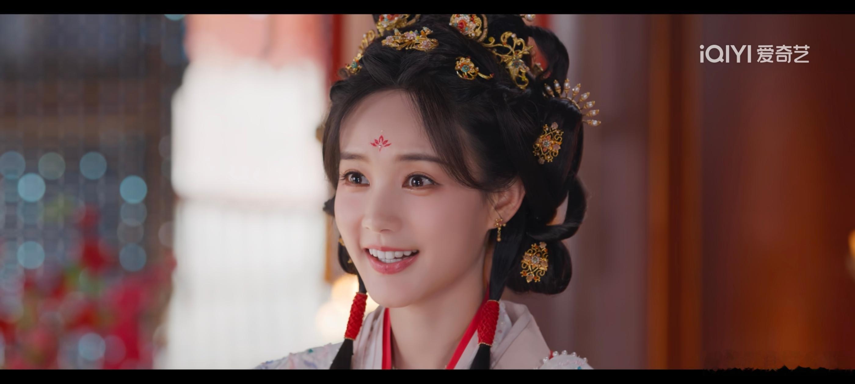 李一桐云秀行的造型和书卷一梦有什么区别。 