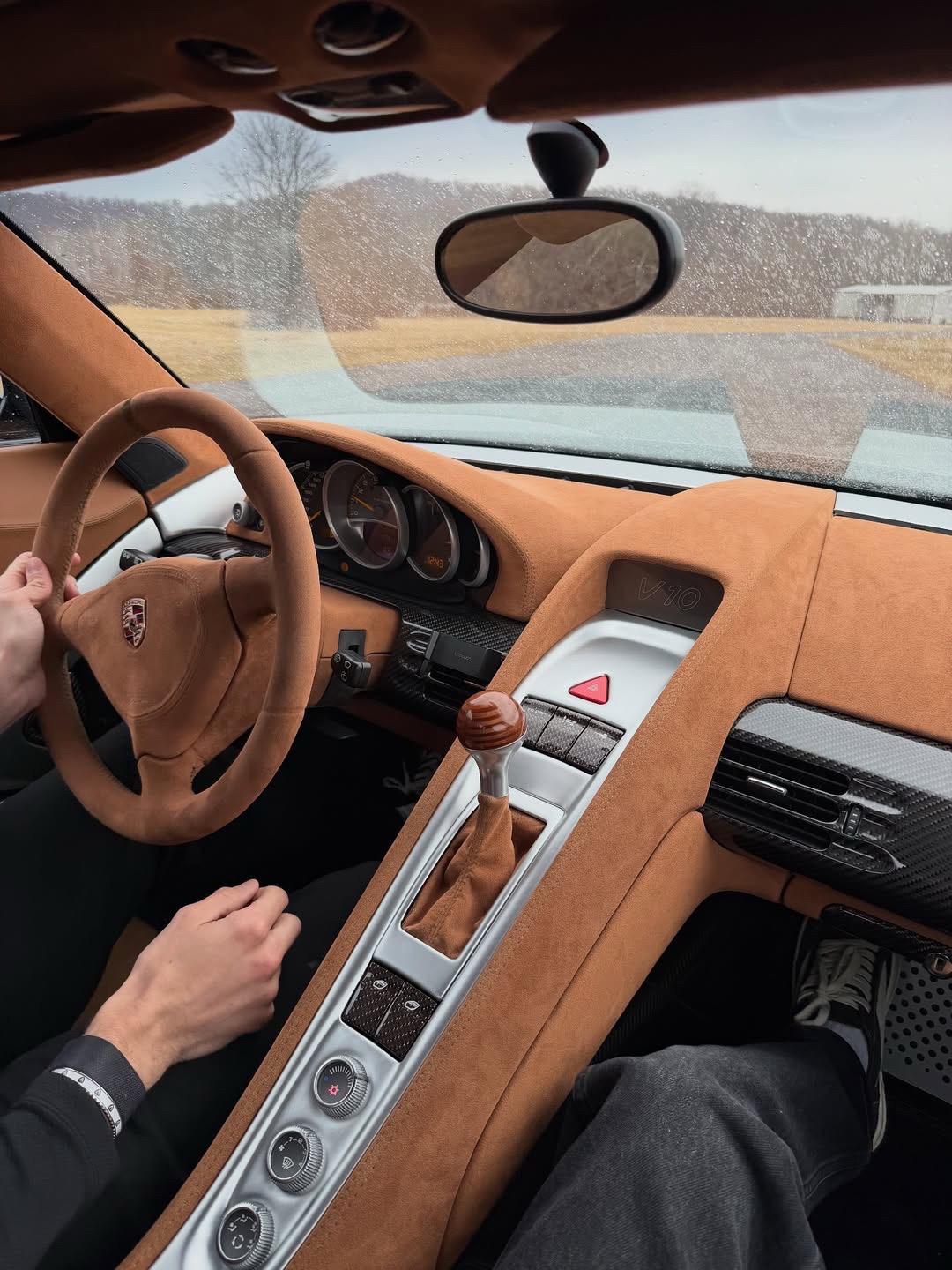 圈出你的好兄弟带你出来兜风