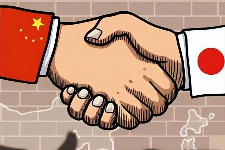 中日若是撕破脸，日本的导弹可能立马飞向上海！有人最近就慌这个，说日本现在有射程1