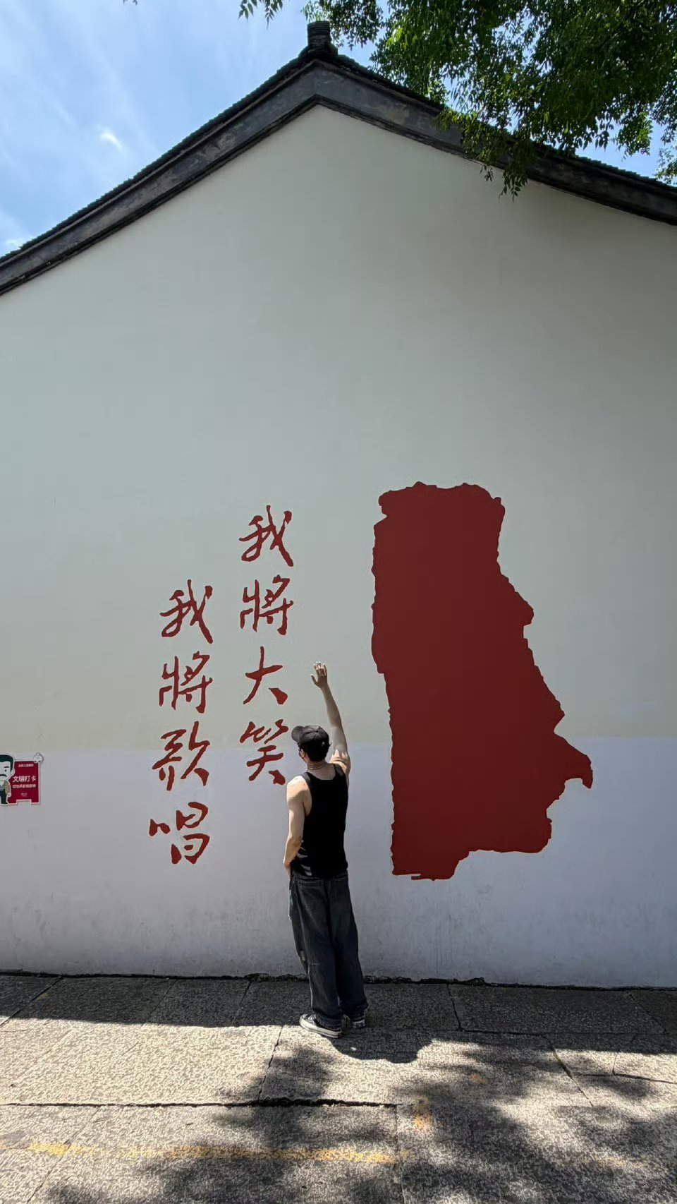 看功夫女足偶遇张艺兴电影院偶遇张艺兴 在电影院偶遇张艺兴自己去看了功夫女足迪丽热