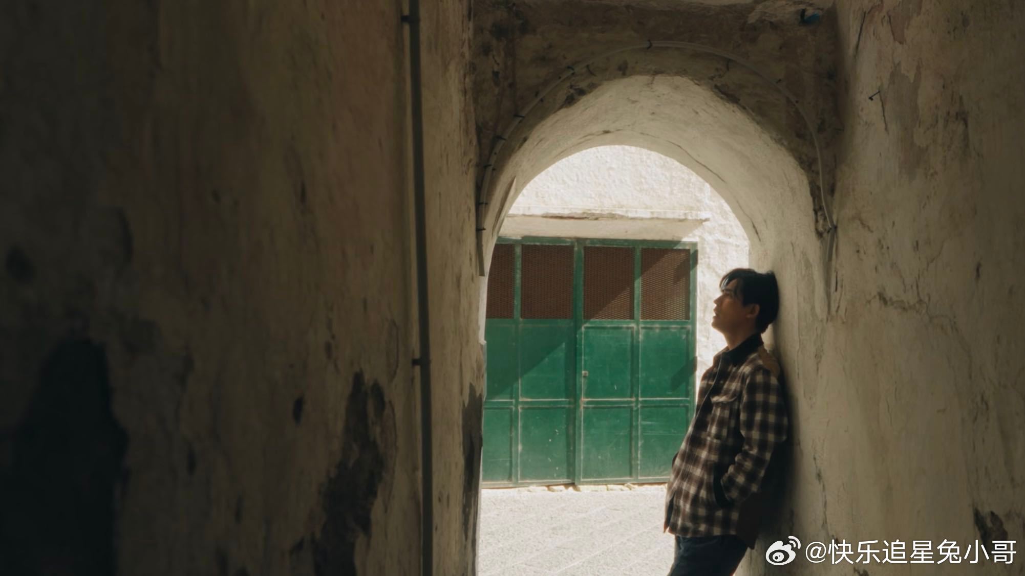 有生之年能看到周渝民出MV，岁月仿佛没在他身上留痕，越看越帅，又酷又可爱直接戳中