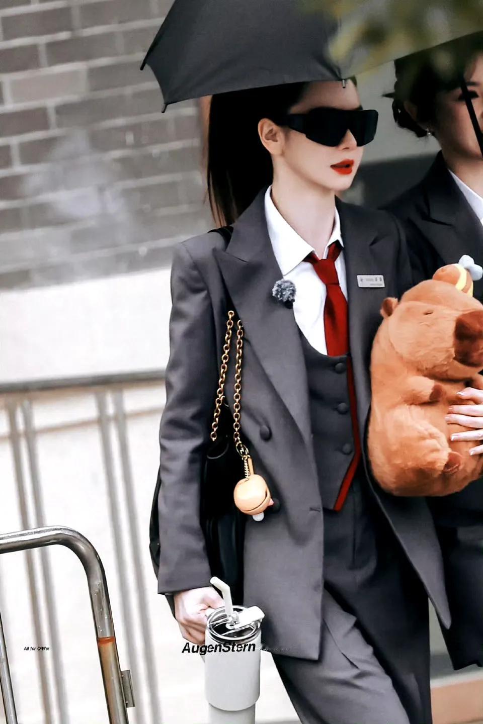 《女子推理社2》戚薇、张雨绮、李一桐、李雪琴、田曦薇、张艺凡路透图有！让人眼前一