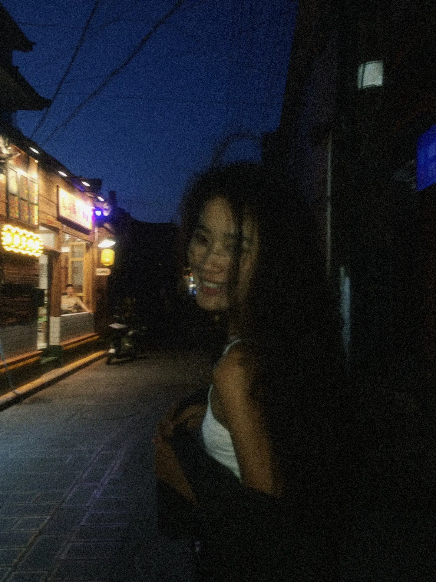 再好也是从前 再爱也是去年春天。